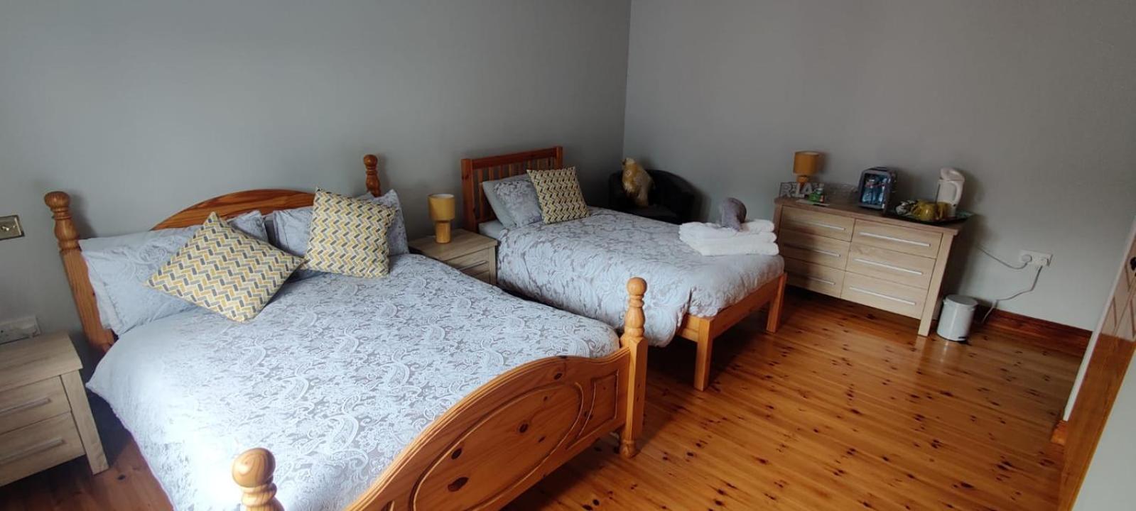 Colmán House Panzió Kilmihil Szoba fotó