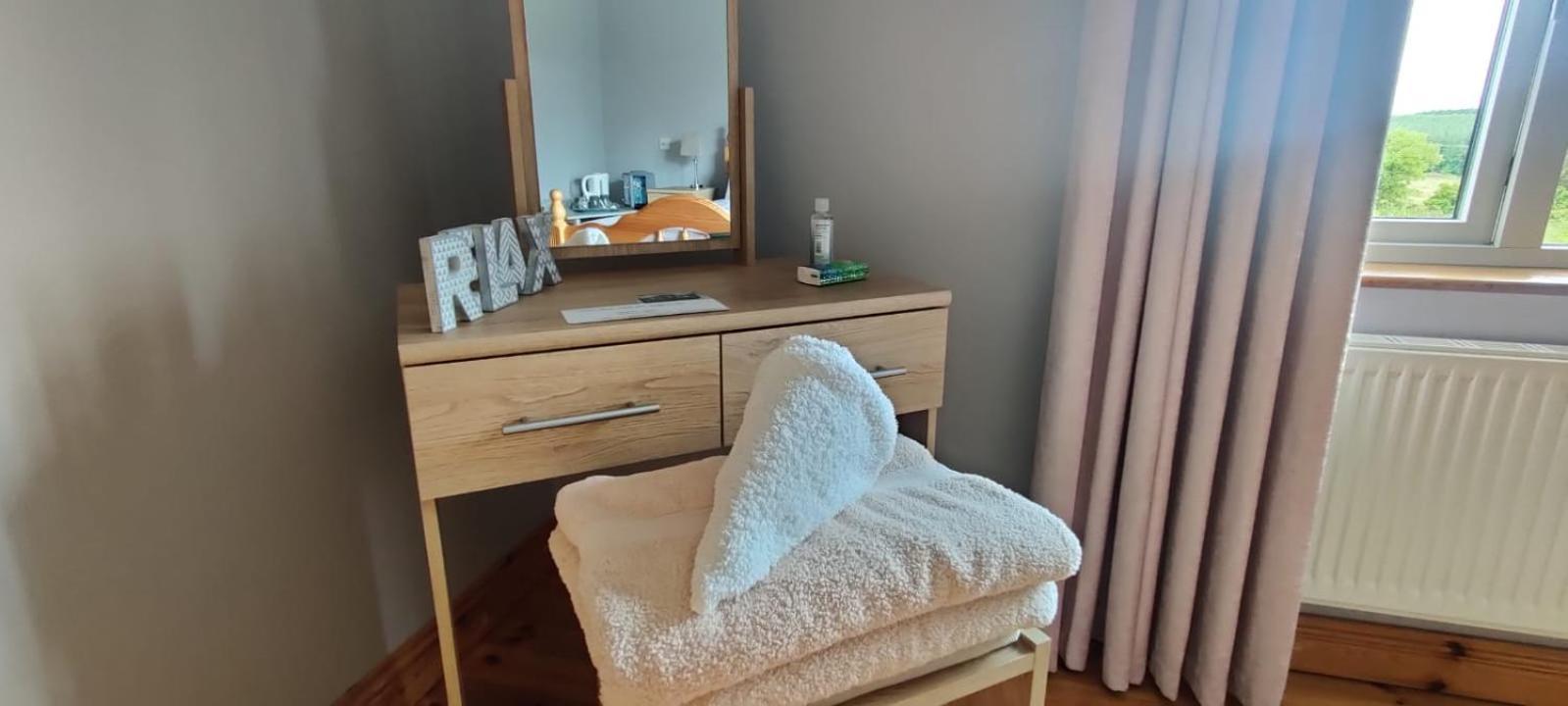 Colmán House Panzió Kilmihil Szoba fotó